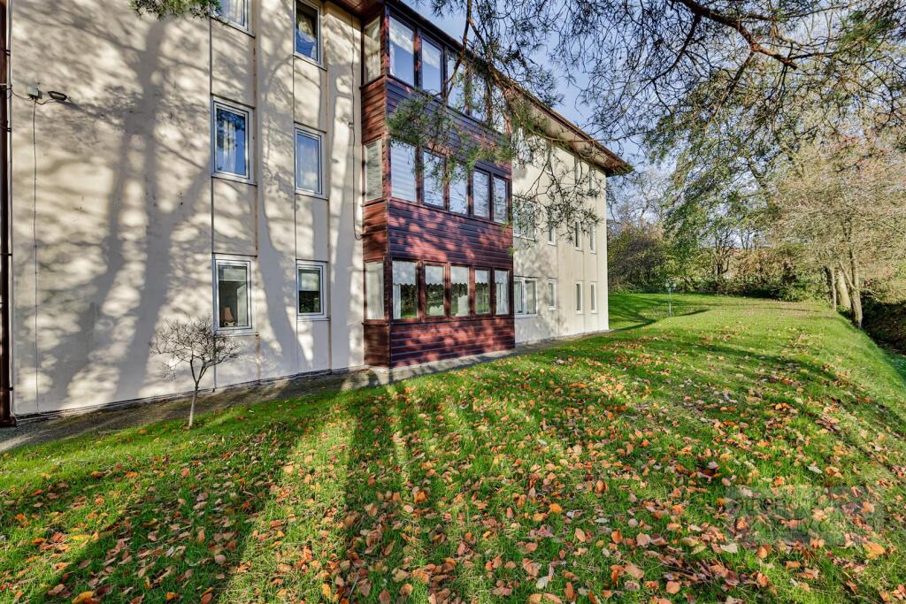 Main image of property: Green Park Court, Whiteacre Lane, Barrow, Ribble Valley