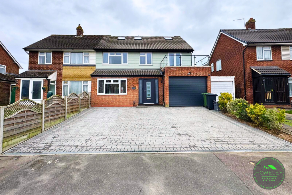 Main image of property: Field Way, Hoddesdon