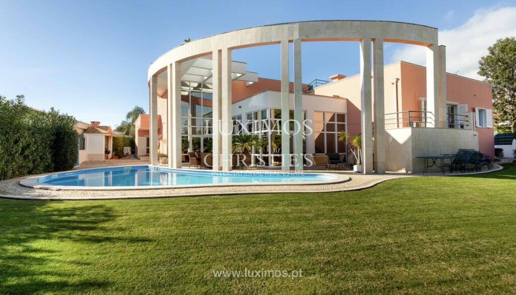 4 bed Villa for sale in Algarve, Faro