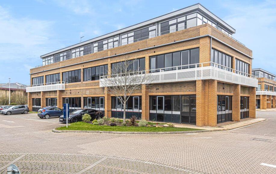 Main image of property: Flat , Lock House, Overbridge Square, Newbury