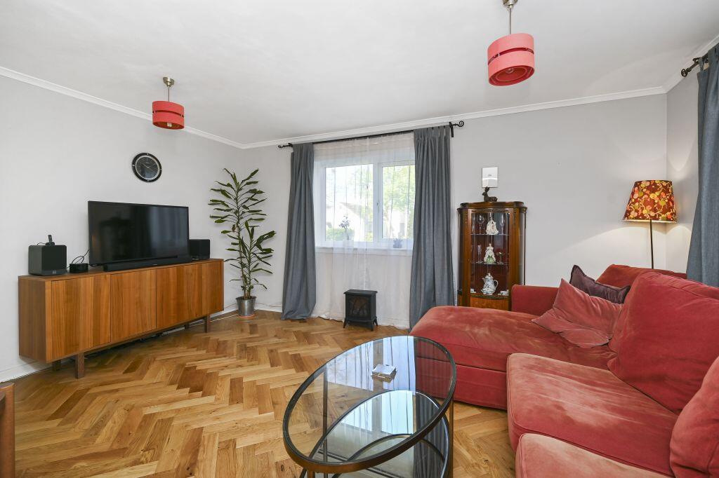 Main image of property: 35 Hillpark Wood, Edinburgh, EH4 7SZ