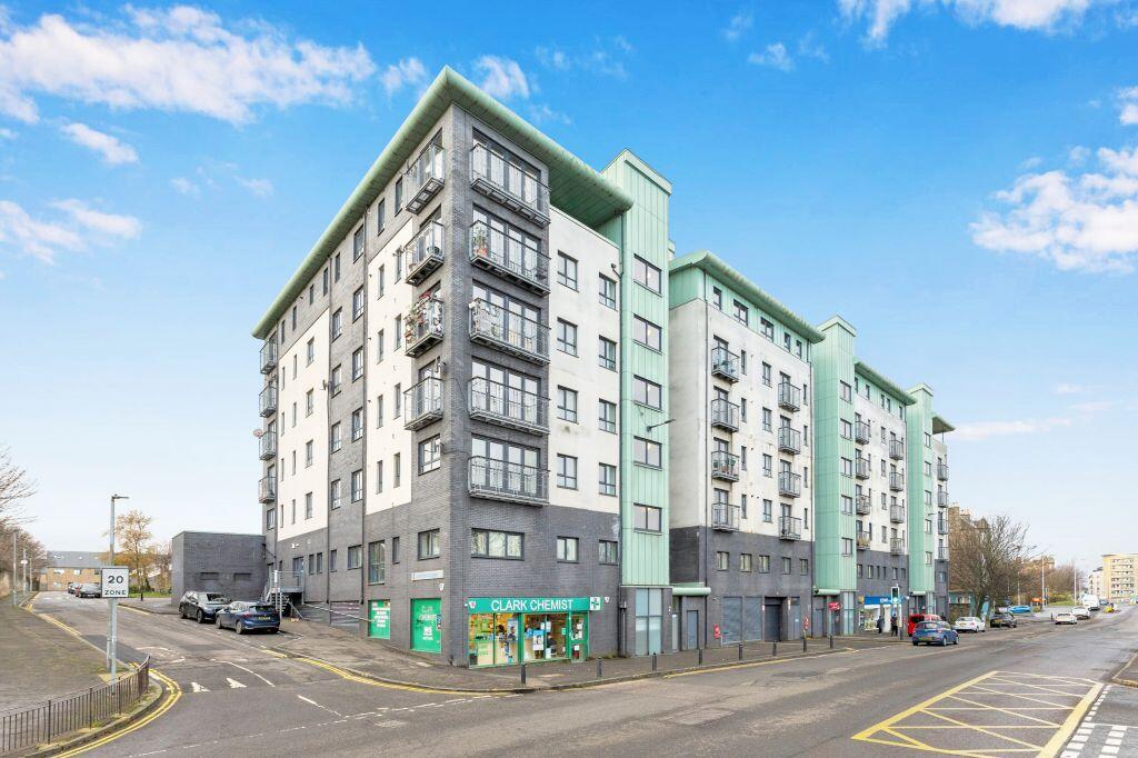 Main image of property: 2/4 Lindsay Road, Edinburgh, EH6 4EP