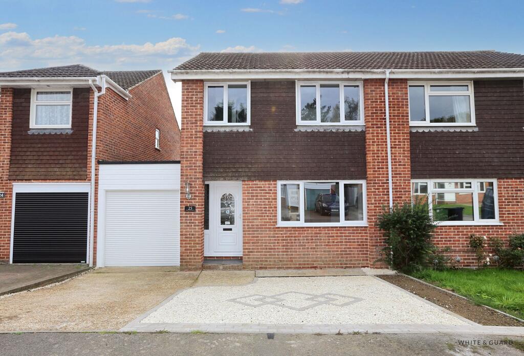 Main image of property: Hunters Way, Bishopstoke, SO50