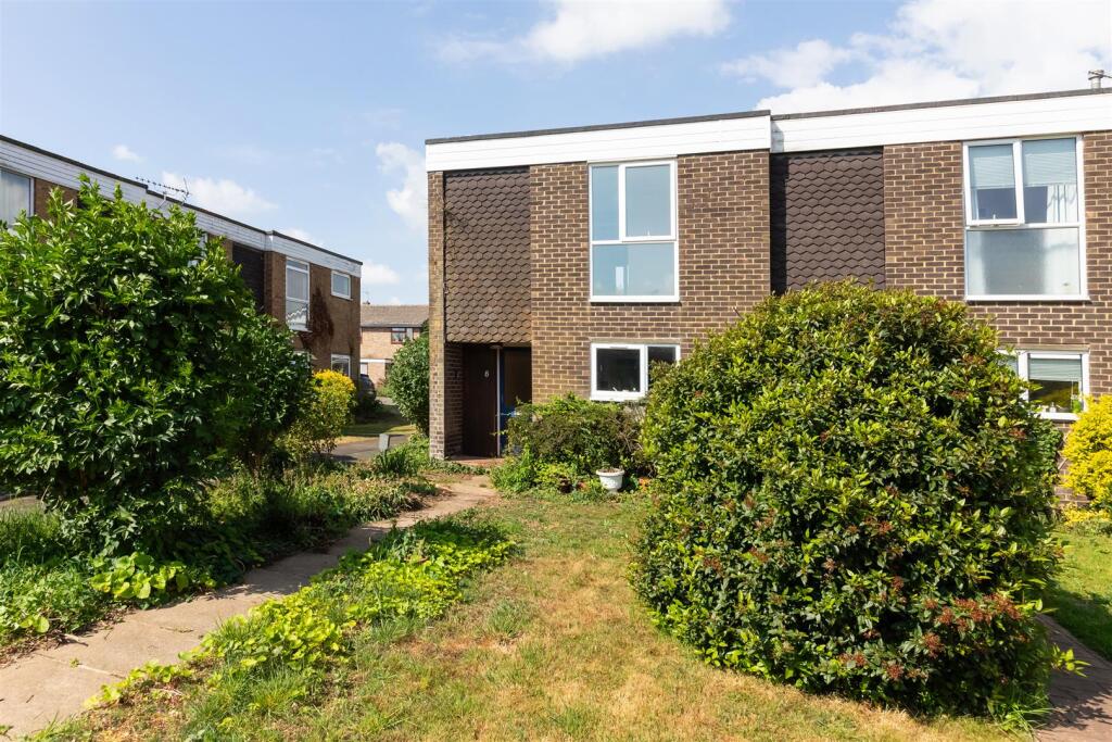 Main image of property: Plane Tree Way, Woodstock
