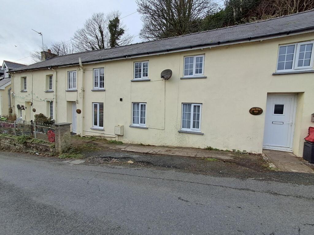 Main image of property: The Laurels, New Hill, Goodwick