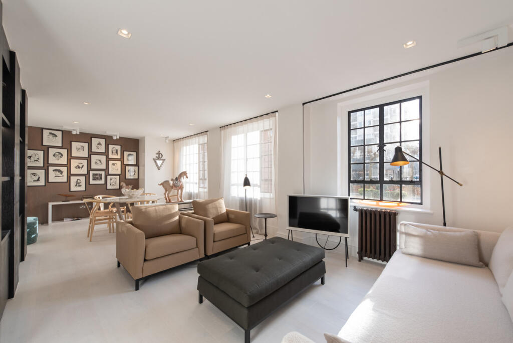Main image of property: Chelsea Manor Street, London, SW3