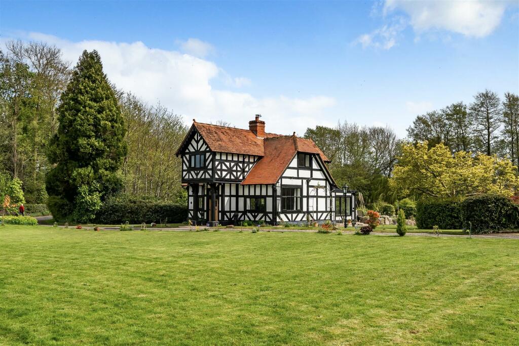 Main image of property: Hereford Lodge, Tyberton, Nr Madley, Herefordshire, HR2 9PT