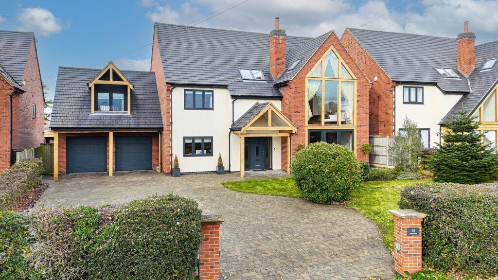 Main image of property: Shenton Lane, Market Bosworth, CV13 0PN