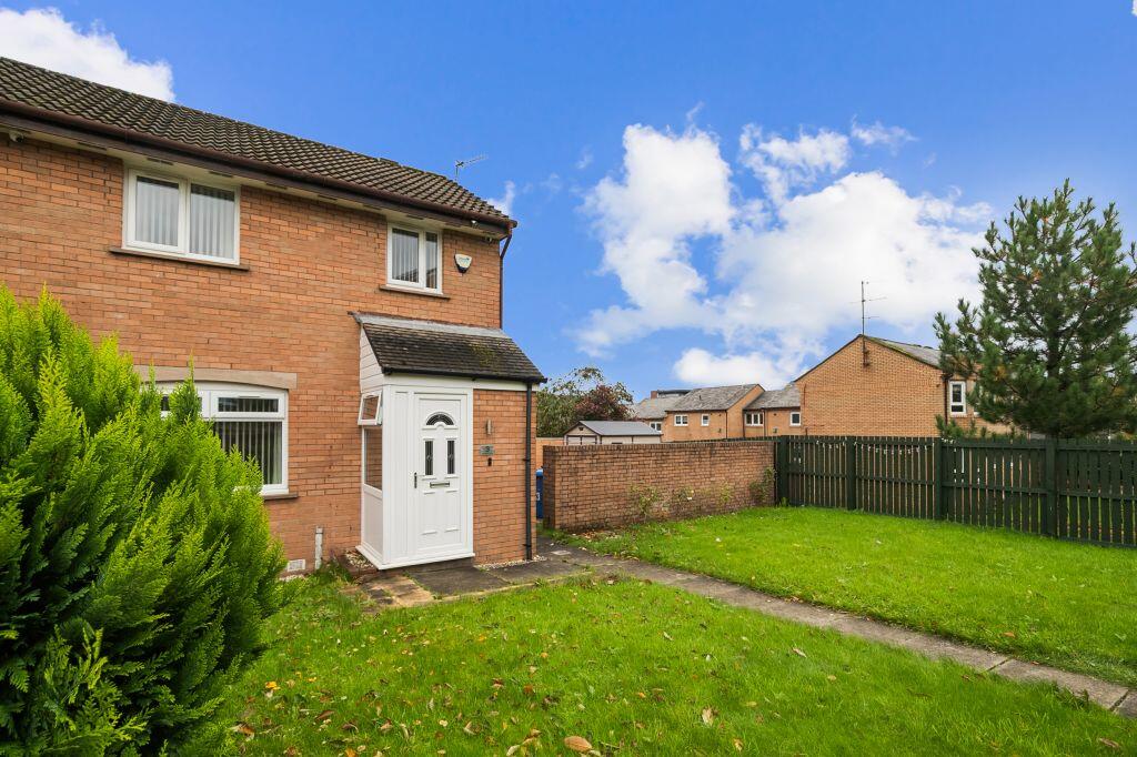 Main image of property: Jamieson Path, Glasgow, G42 7LU