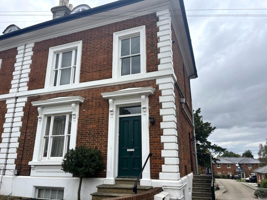 Main image of property: Walsworth Road, Hitchin, Hertfordshire, SG4