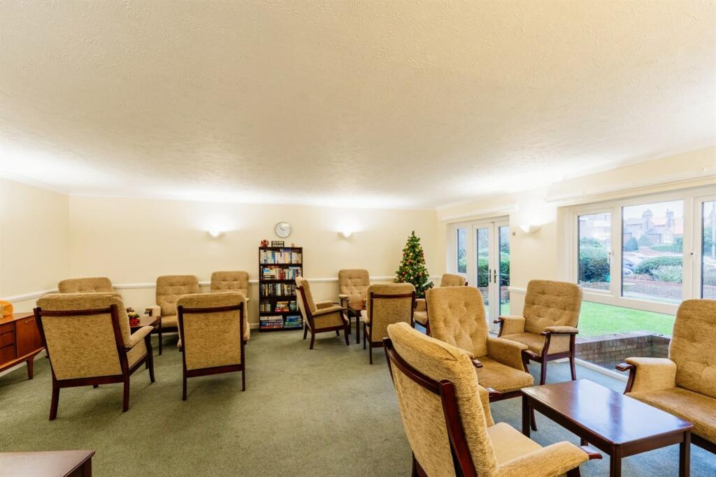 Additional property image - Oakland Court, Fitzalan Road, Littlehampton, BN17