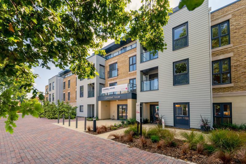 Main image of property: 24 Queens Road, Weybridge, Surrey, KT13 9UX