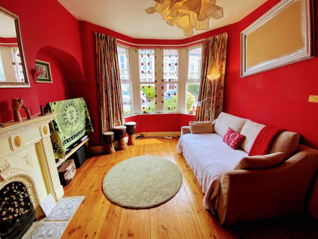 Main image of property: Victoria Road, Bristol, BS15