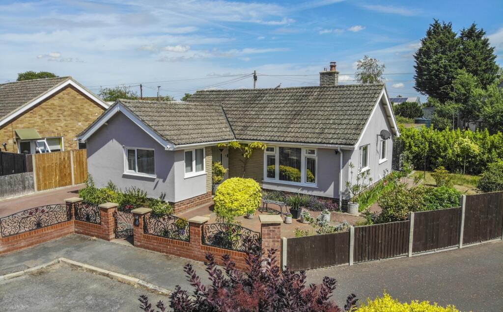 Main image of property: Victoria Close, Diss, Norfolk, IP22