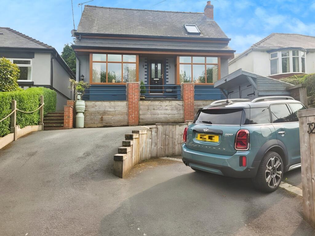 Main image of property: Manchester Road, Deepcar, Sheffield, South Yorkshire, S36 2RB