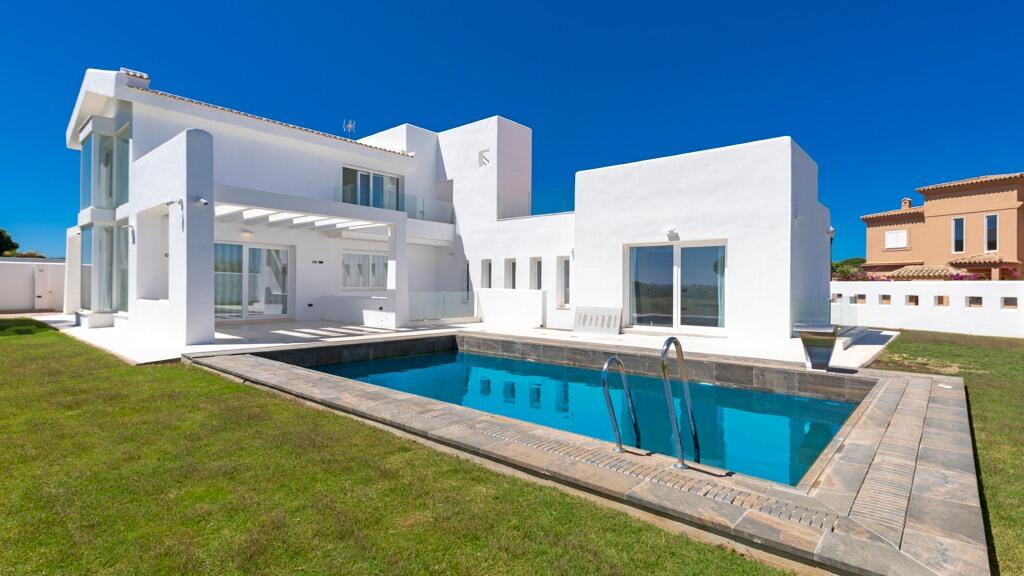 Main image of property: Andalucia, Cádiz, Chiclana de la Frontera