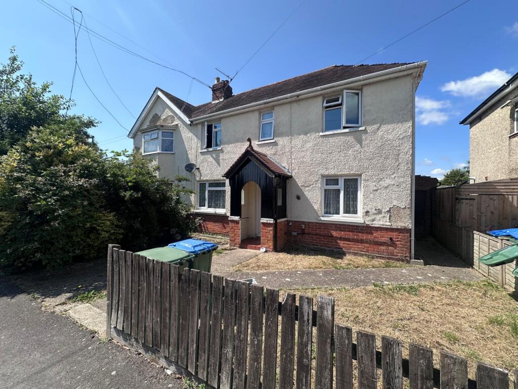 Main image of property: Sycamore Road, Shirley Warren, Southampton, SO16 6BQ