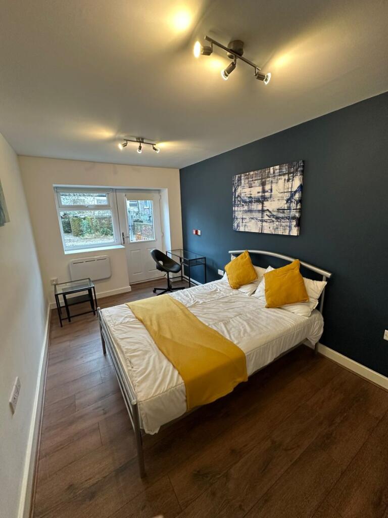 Main image of property: 143 Brompton Street, Oldham