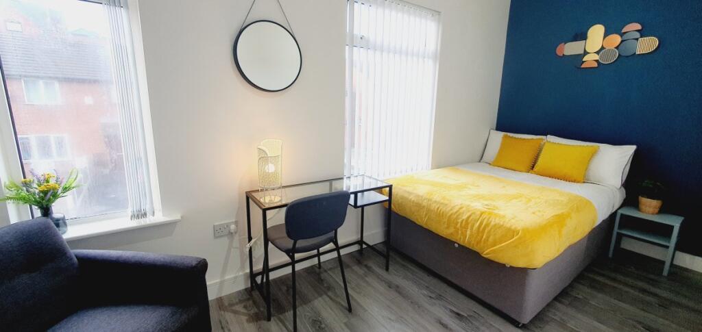 Main image of property: 18 Woodville Street, St Helens