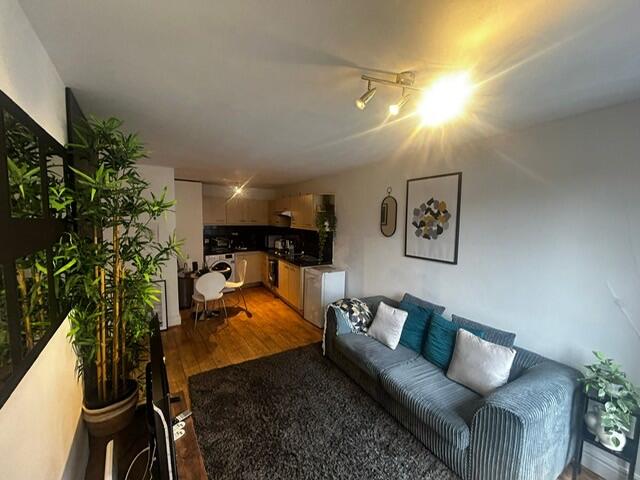 Main image of property: Flat , City Heights,  Old Snow Hill, Birmingham