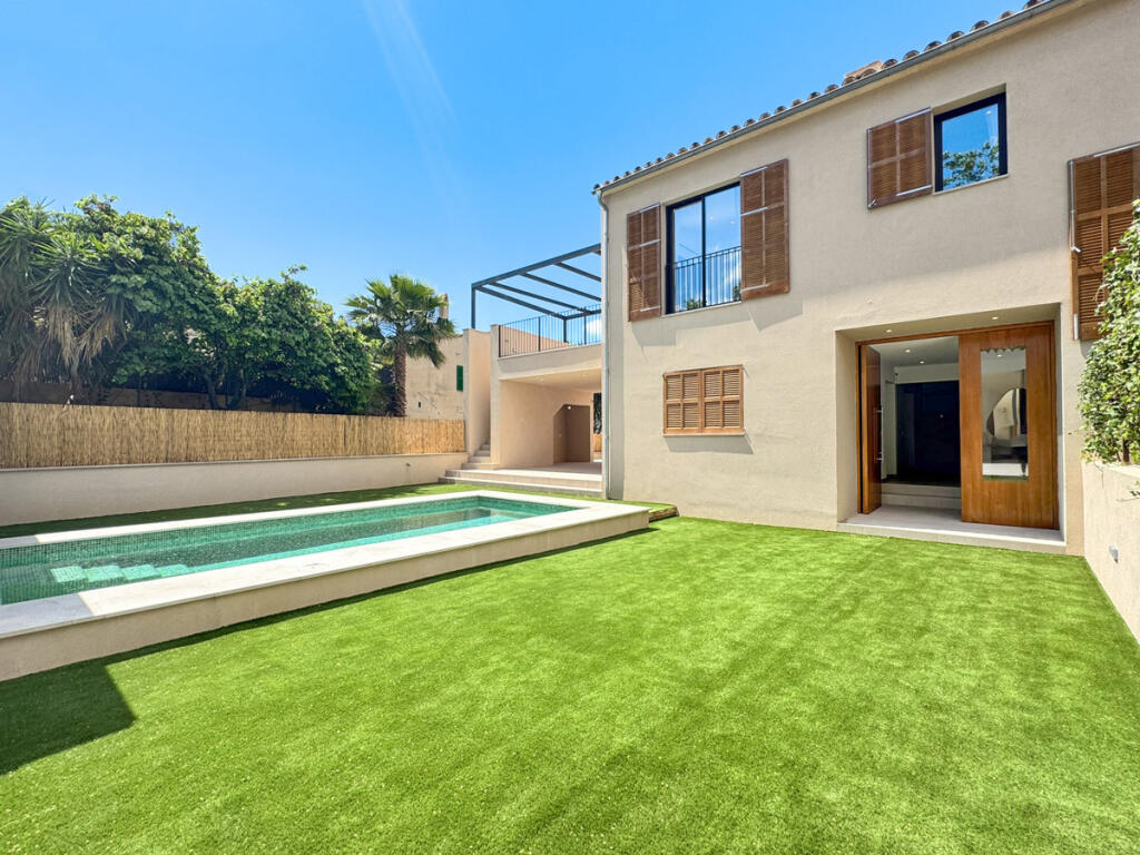 Main image of property: 07184, Calvià , Spain