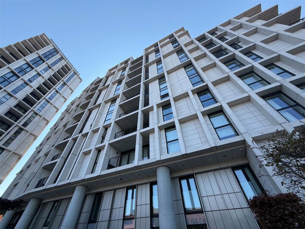 Main image of property: 2A Chester Road , Castle Wharf, Manchester, M15