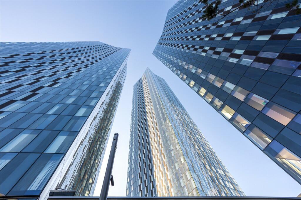 Main image of property: South Tower- Deansgate Square -9 Owen Street St, Manchester, M15