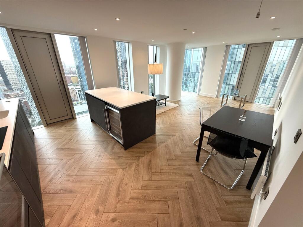Main image of property: Elizabeth Tower , 141 Chester Road, Manchester, M15