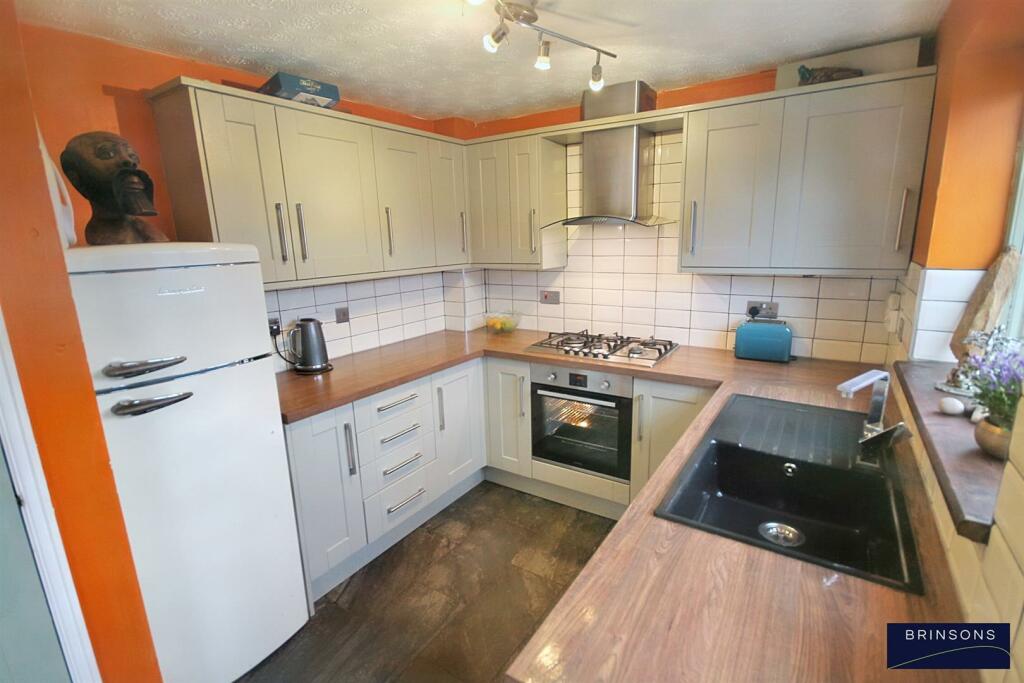 Additional property image - Heol-Yr-Ysbyty, Caerphilly