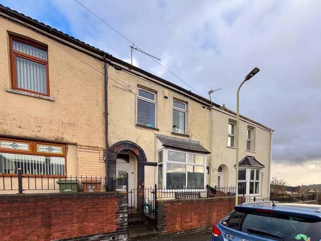 3 bedroom terraced house