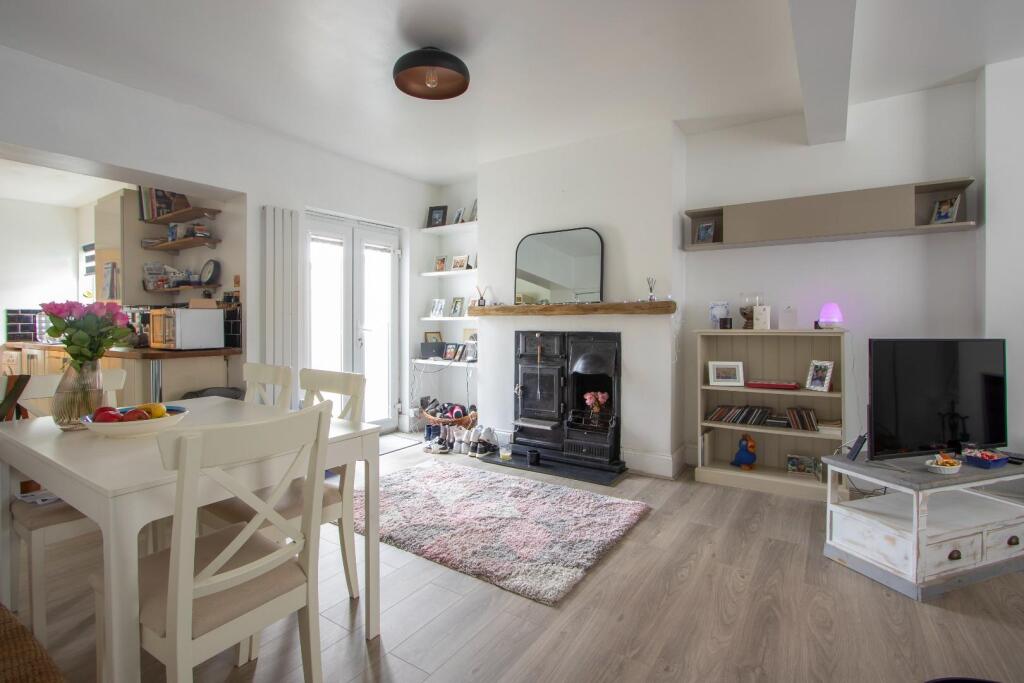 Additional property image - Alma Street, Machen, Caerphilly