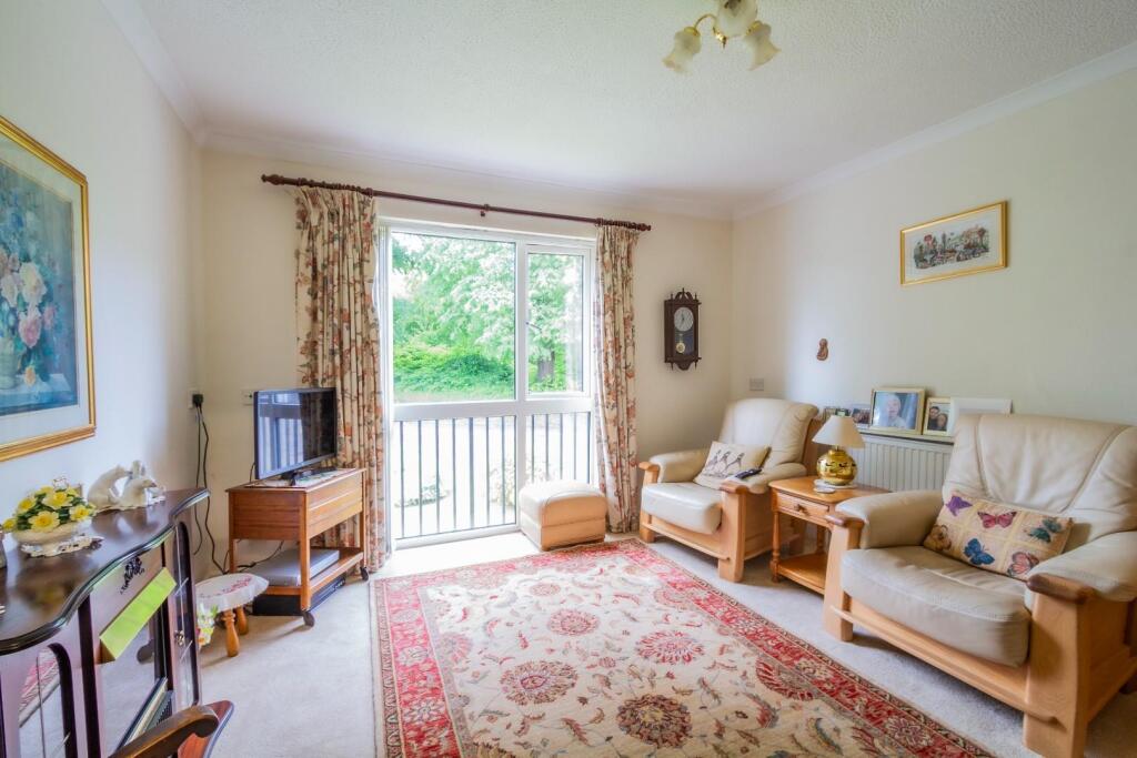 Main image of property: Bronrhiw Fach, Caerphilly
