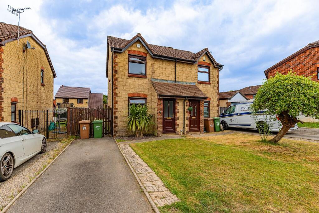 Main image of property: Llyswen, Penpedairheol,