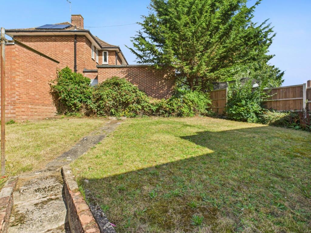 Main image of property: Rockingham Road