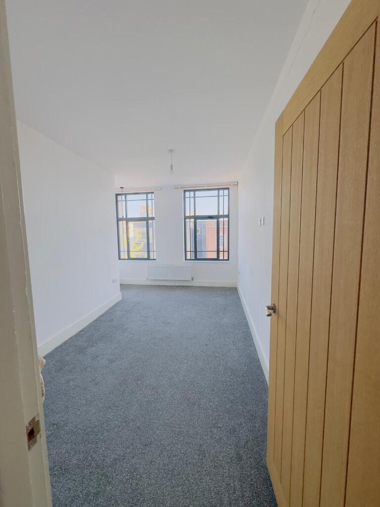 Main image of property: High Street, Gosport, Hampshire, PO12