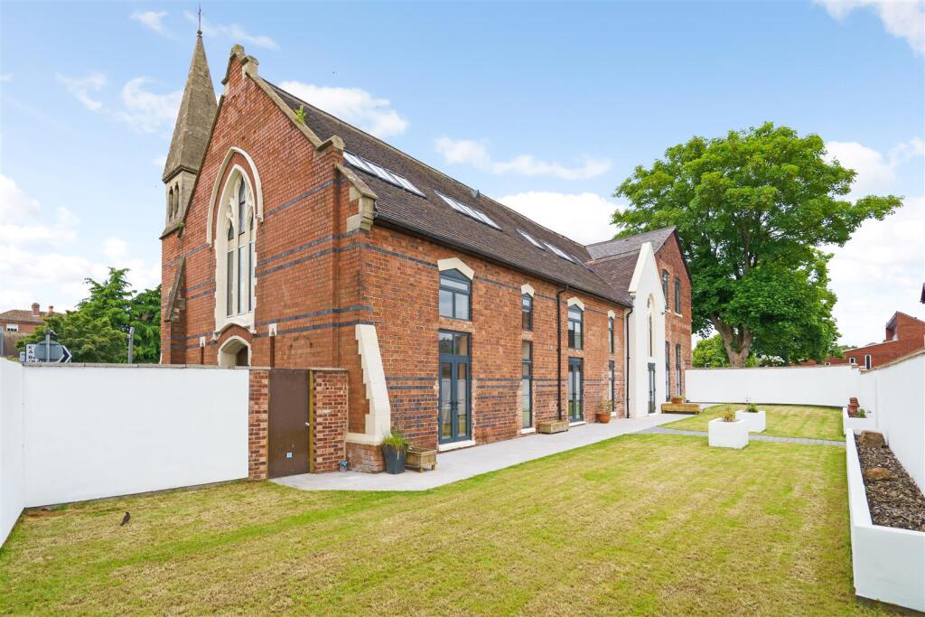 Main image of property: St Wulstan's Apartments, 32 Vale Road, Stourport-on-Severn