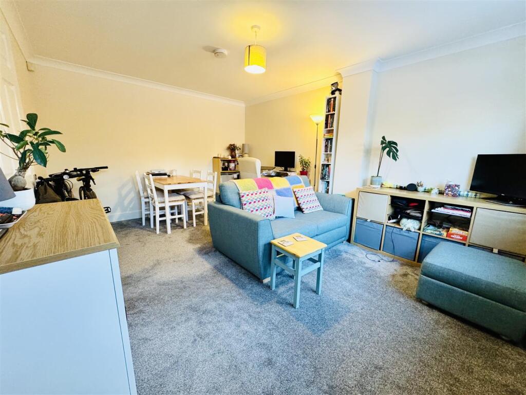 Main image of property: Vincent Avenue, Stratford-Upon-Avon