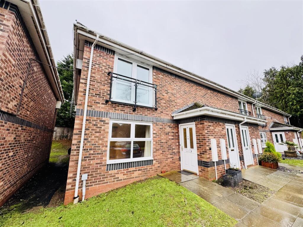 Main image of property: Aspall Close, Redditch