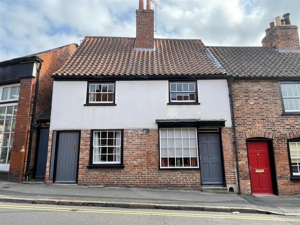 Main image of property: Mill Gate, Newark