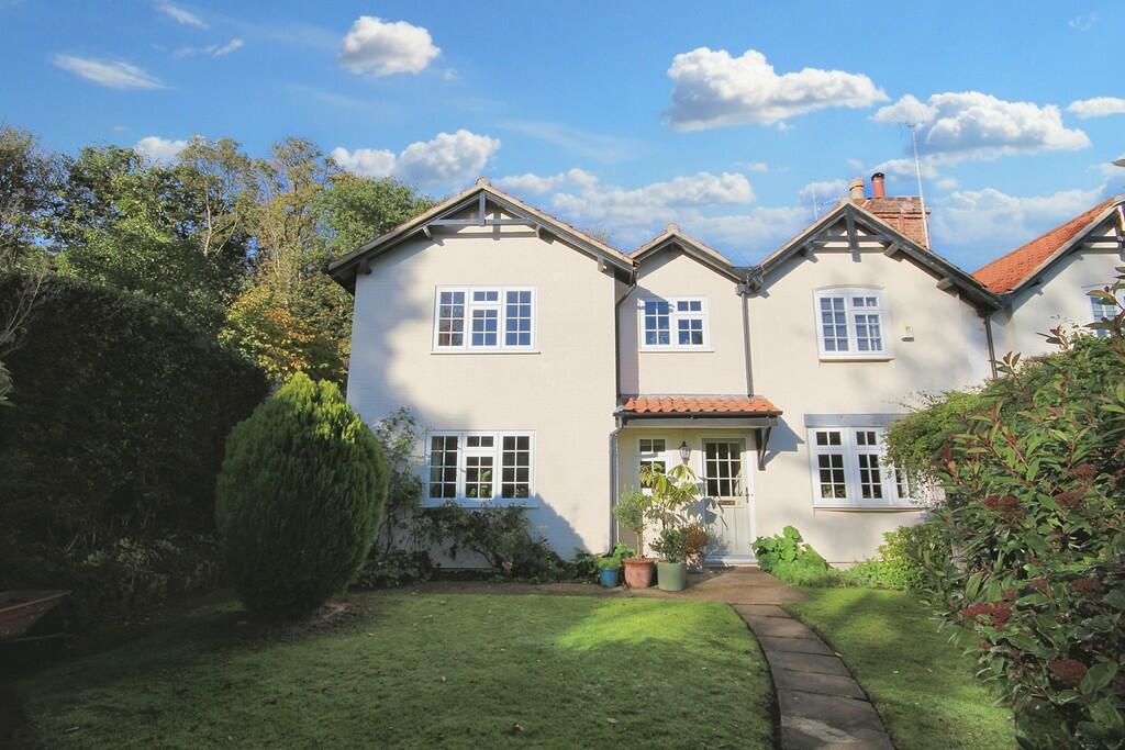 Main image of property: The Drive, Winthorpe