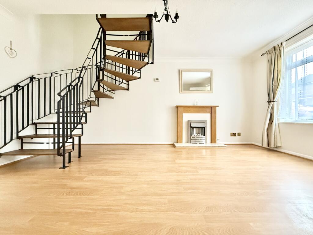 Additional property image - Constable Close, Yeovil, Somerset