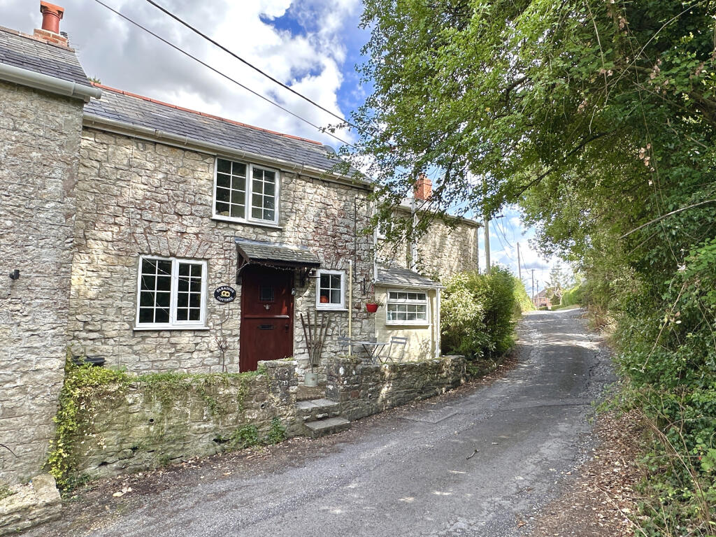 Main image of property: Wellhead, Mere, BA12 6EH