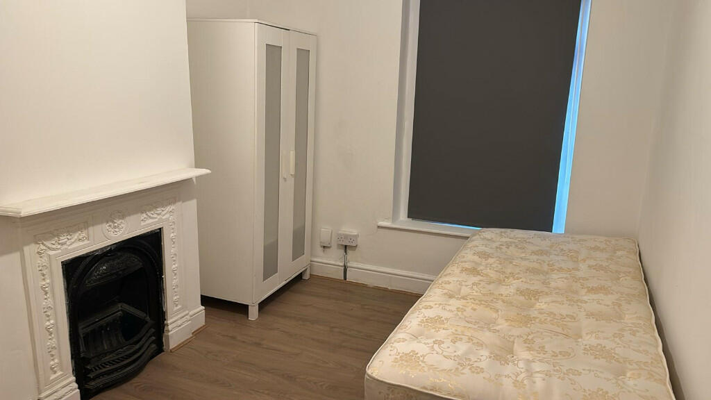 Additional property image - Mackintosh Place, Cardiff(City), CF24