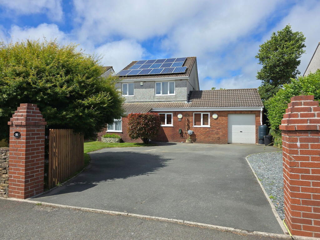 Main image of property: Broad Park Road, Bere Alston, Devon, PL20 7DT