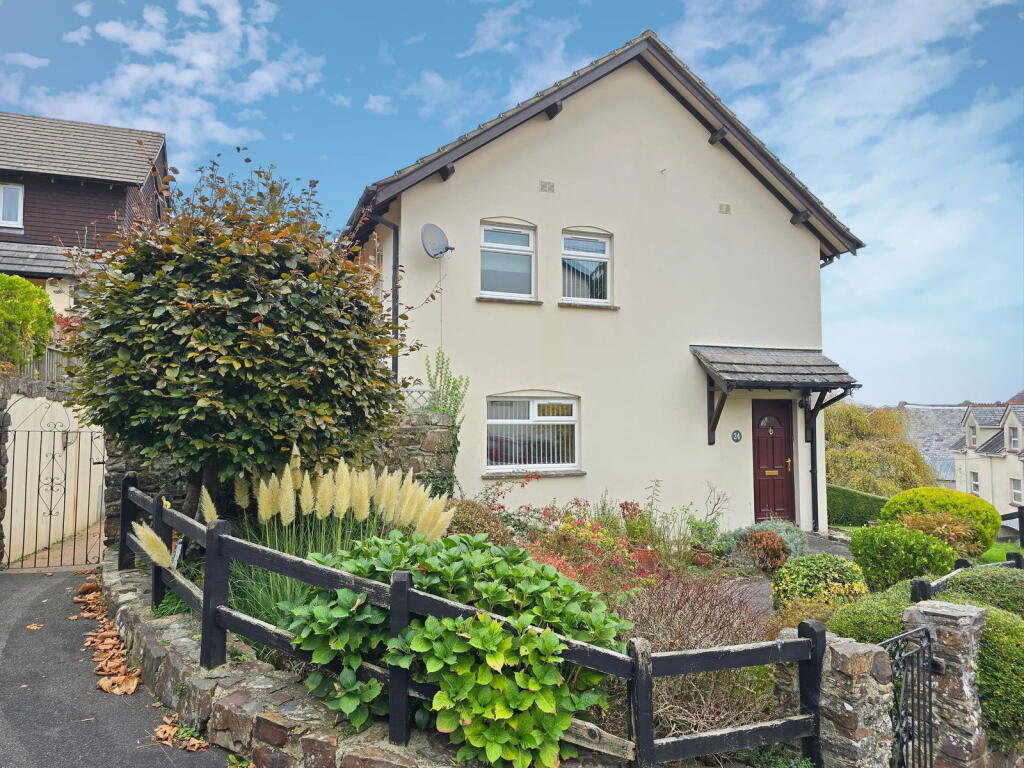 Main image of property: Jubilee Close, Okehampton, EX20 1BH