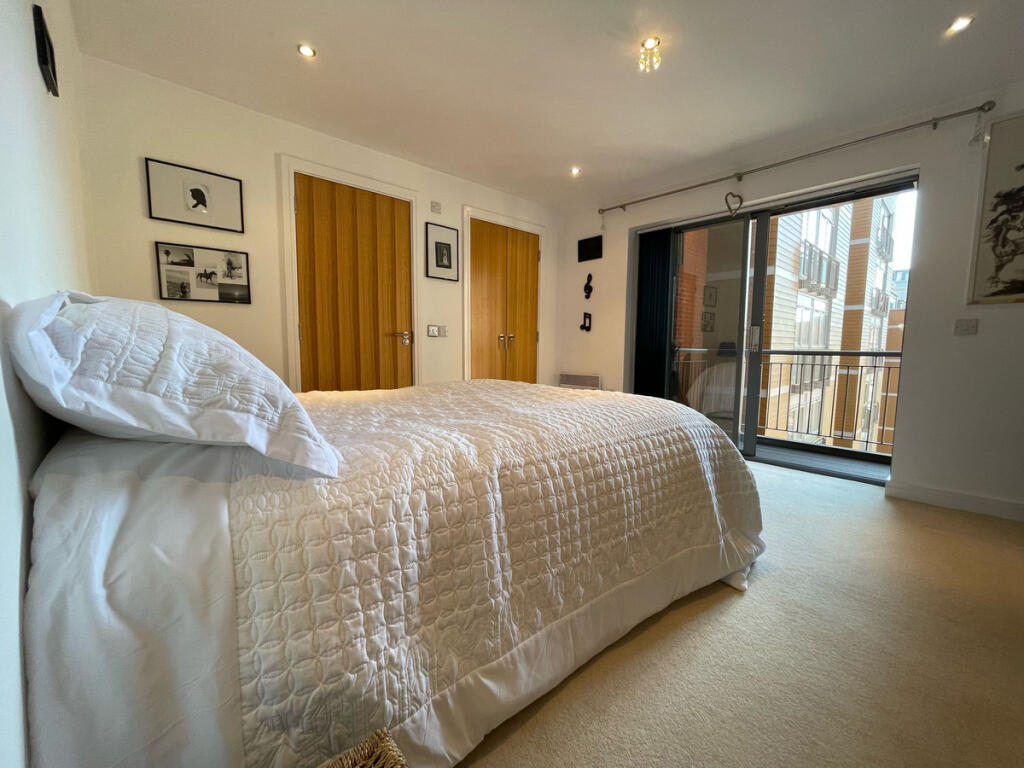 Main image of property: Islington Gates, Newhall Street, Birmingham City Centre