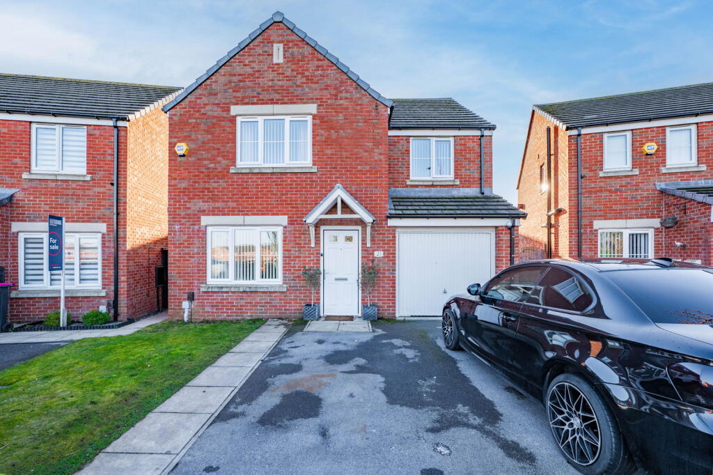 Main image of property: Candle Crescent, Thurcroft, Rotherham, S66 9FH