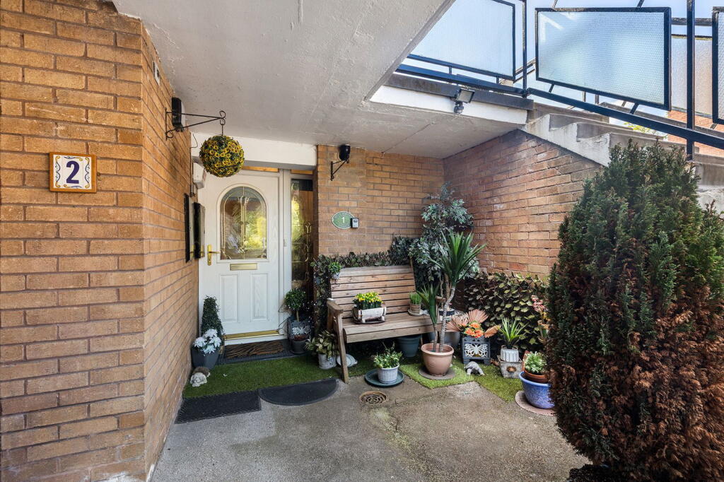 Main image of property: Doncaster Road, Rotherham, S65 2BJ