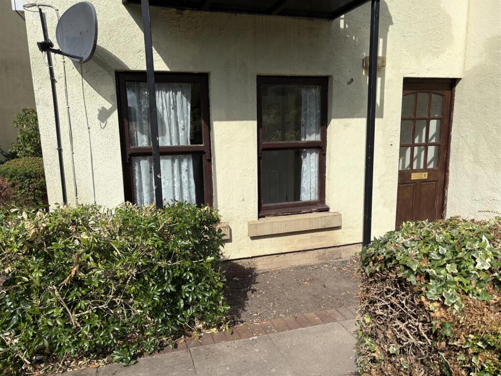 Main image of property: Linton