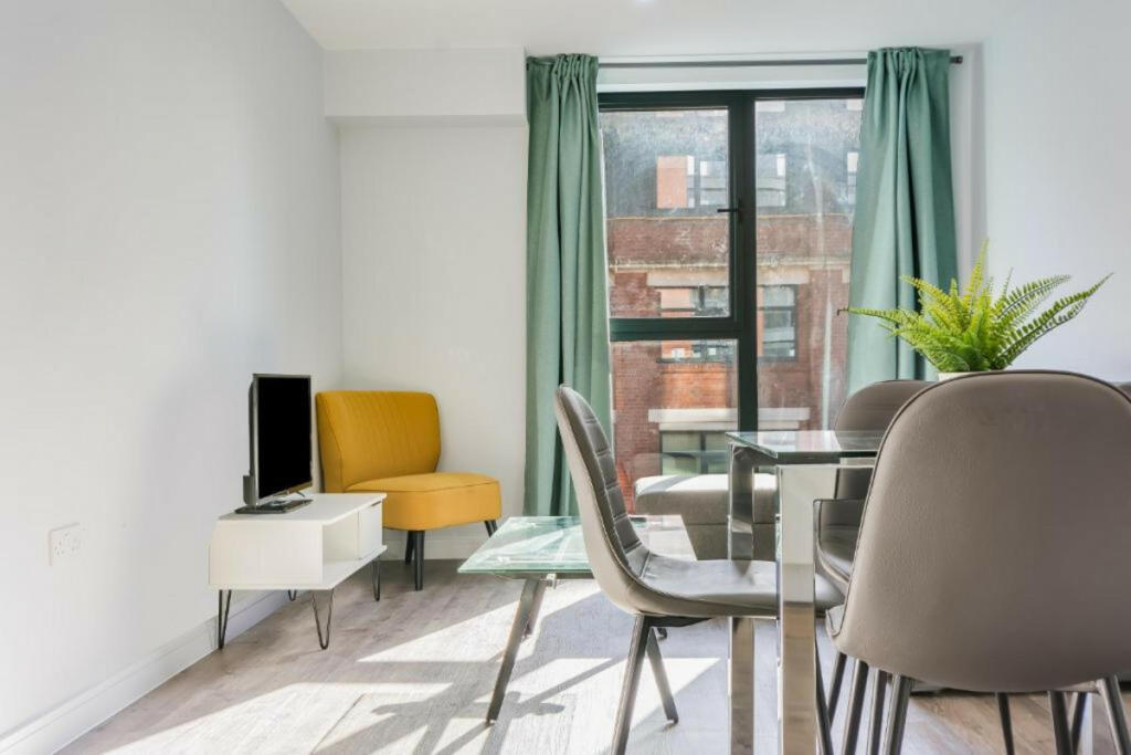 Additional property image - Bradford Street, Birmingham, B12 0